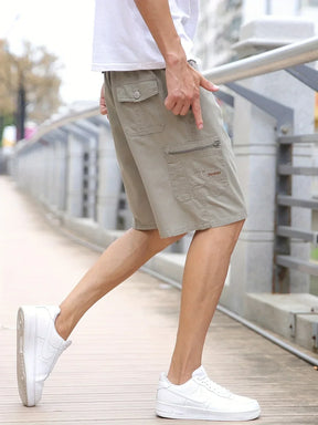 Pantaloni cargo